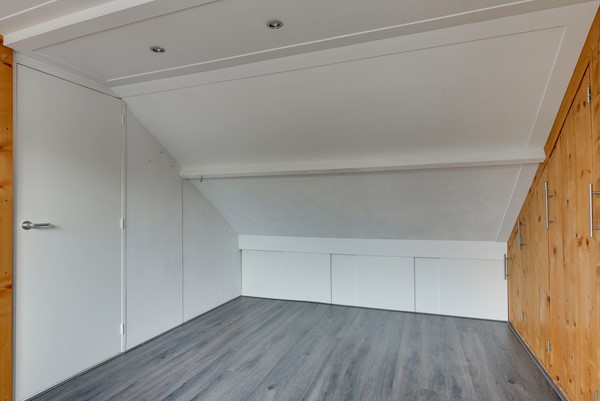 Medium property photo - Generaal van Dedemlaan 37, 5623 GE Eindhoven